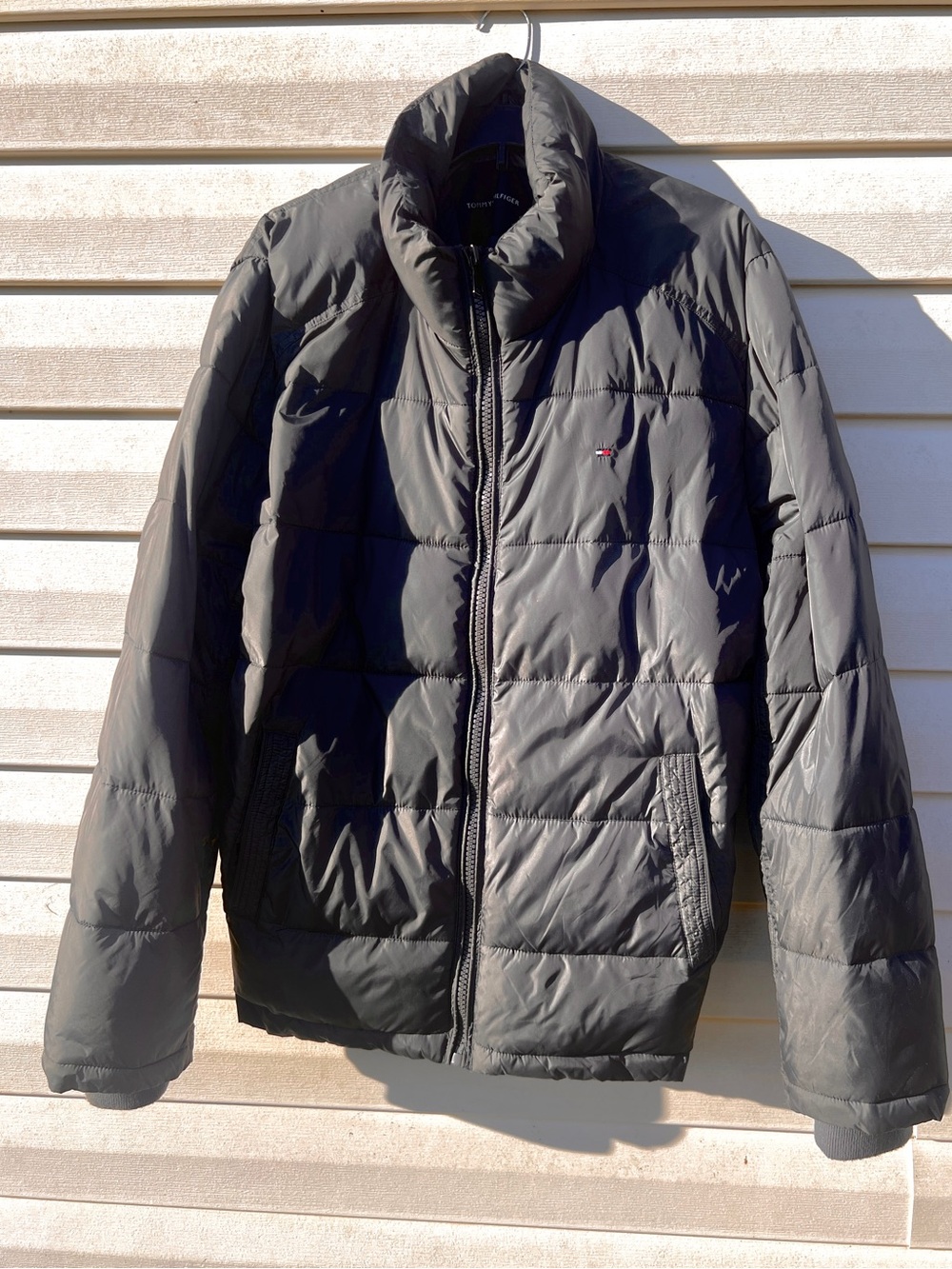 NICE Tommy Hilfiger size XL Mens Classic Puffer Charcoal Grey Jacket